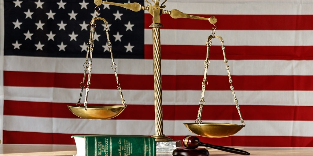 Crypto Lobbyists Sue SEC Over 'Dealer' Rule That Could Threaten DeFi