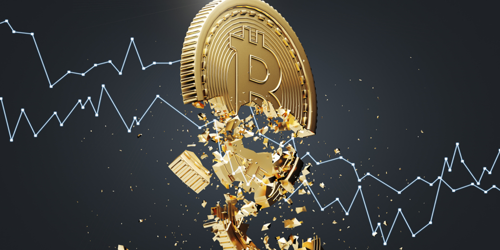Bitcoin ETFs Hit Hard as Investors Pulled $528 Million From Crypto Funds Last Week