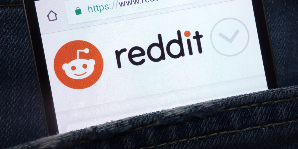 Still Got Useless Reddit Moons? Here’s How to Turn Them Into Bitcoin