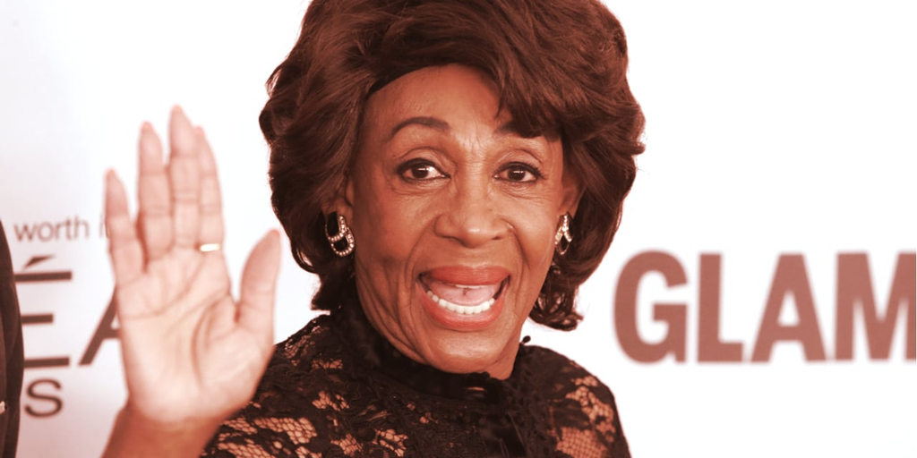 Maxine Waters Thanks SBF for Being ‘Candid’ About FTX Collapse