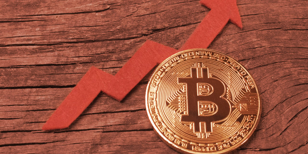 Bitcoin Rebounds From Flash Crash as Market Fixates on ETF