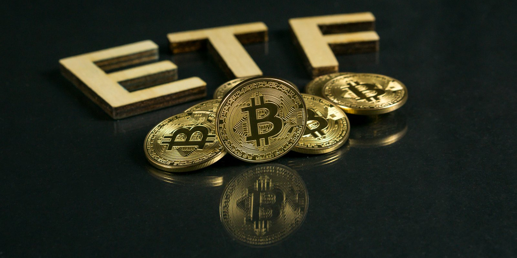 Bitcoin ETFs Bleed Badly as Skittish Investors Cash Out $218 Million