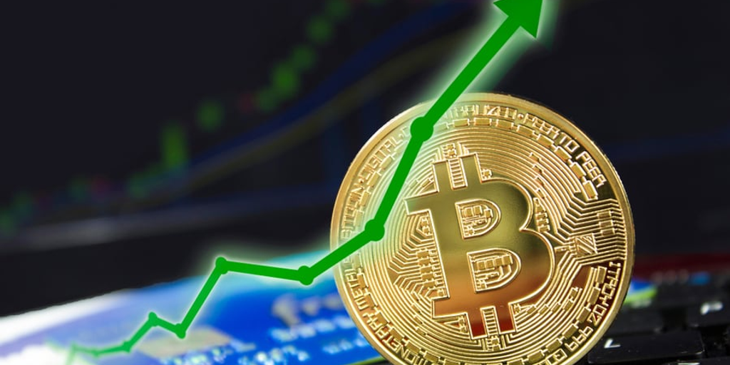 Bitcoin Hits $29,000 Following BlackRock, WisdomTree, Invesco ETF Filings