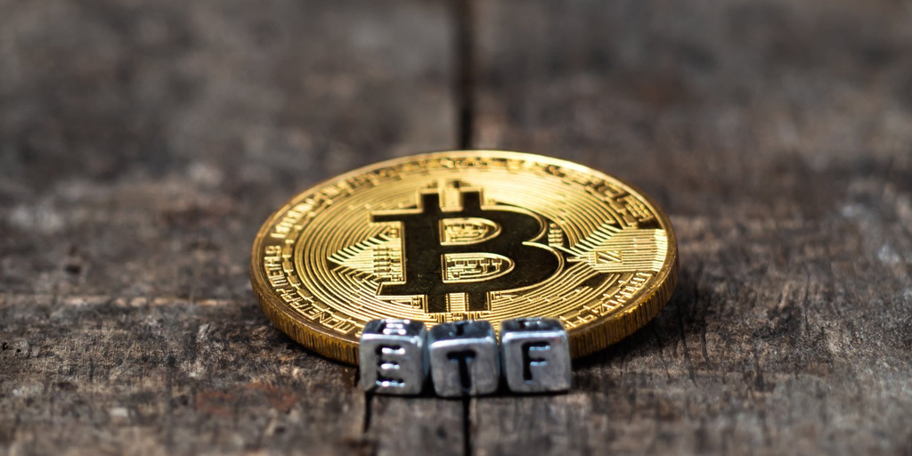 Bitcoin ETFs Add 0 Million in Surge Ahead of Expected Rate Cut