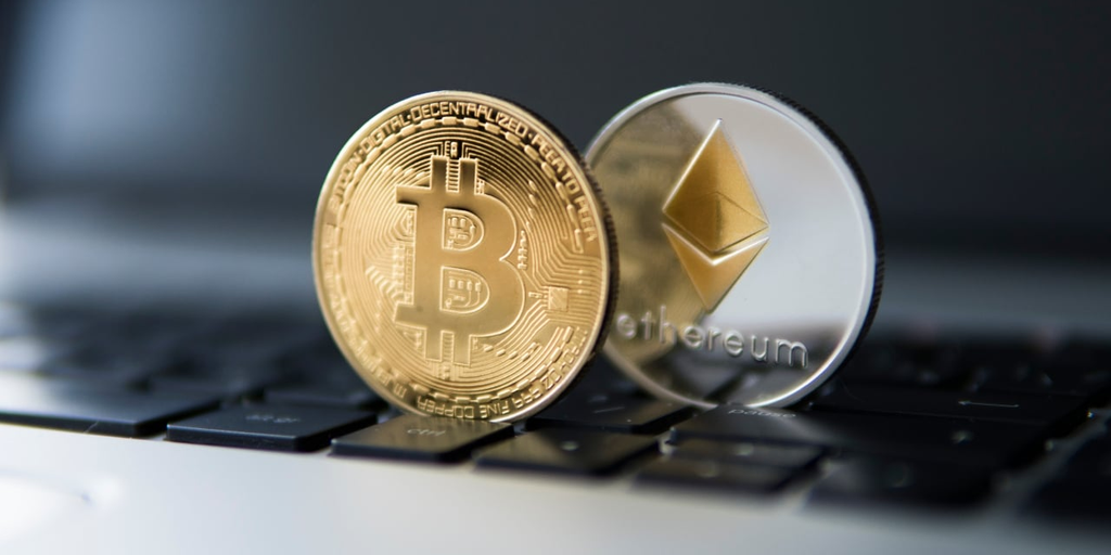 Bitcoin and Ethereum ETFs Add $1.9 Billion Throughout Trump's Busy First Week – Decrypt