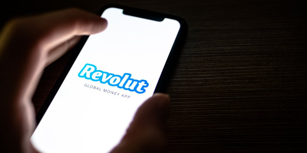 Revolut to Delist Solana, Polygon, And Cardano After SEC ‘Security’ Label
