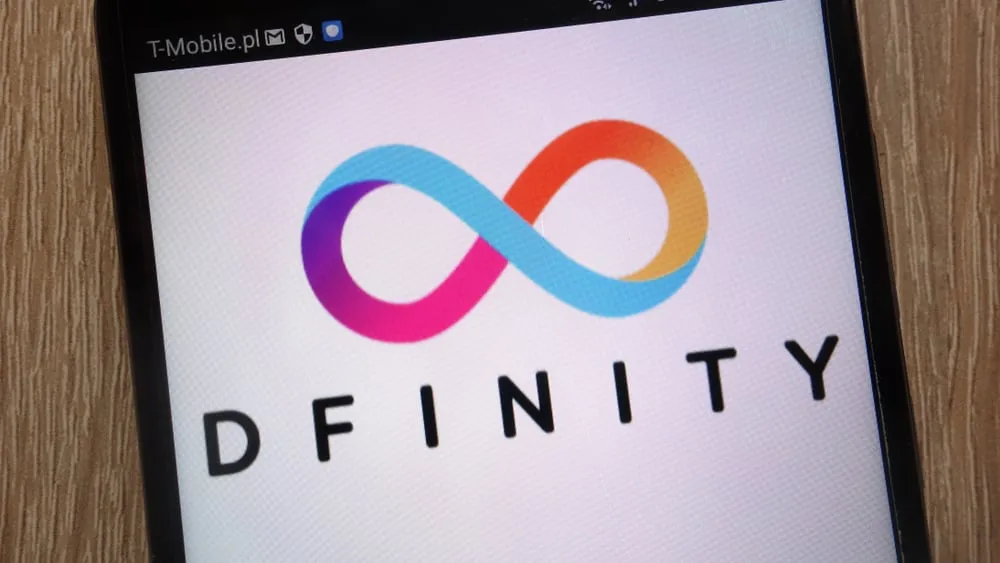 Dfinity creates a blockchain LinkedIn