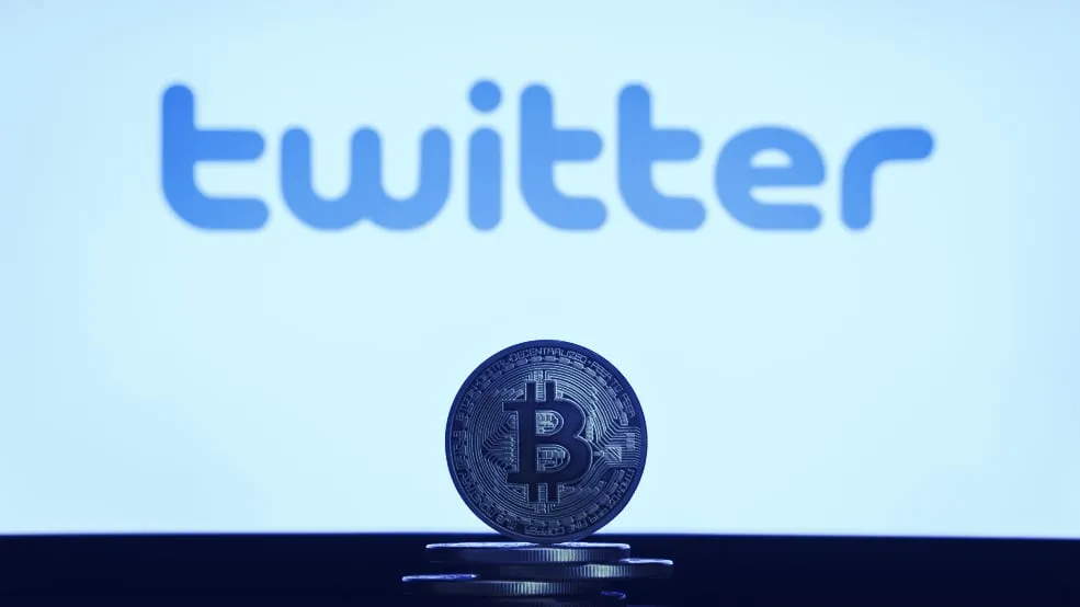 Does Trace Mayer own the Bitcoin handle on Twitter?