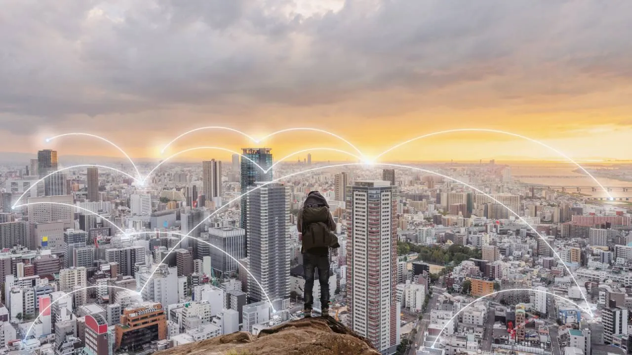 5G connectivity could unlock blockchain's potential (Image: Shutterstock)