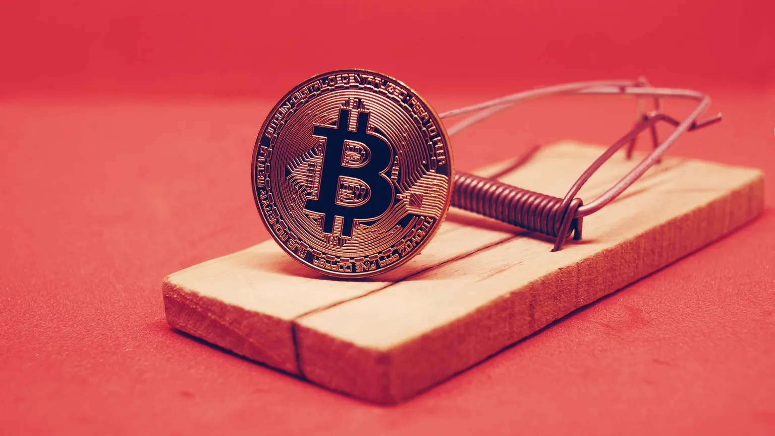 Fraudsters are using personal data to lure victims into an alleged Bitcoin scam. (Image: Shutterstock)