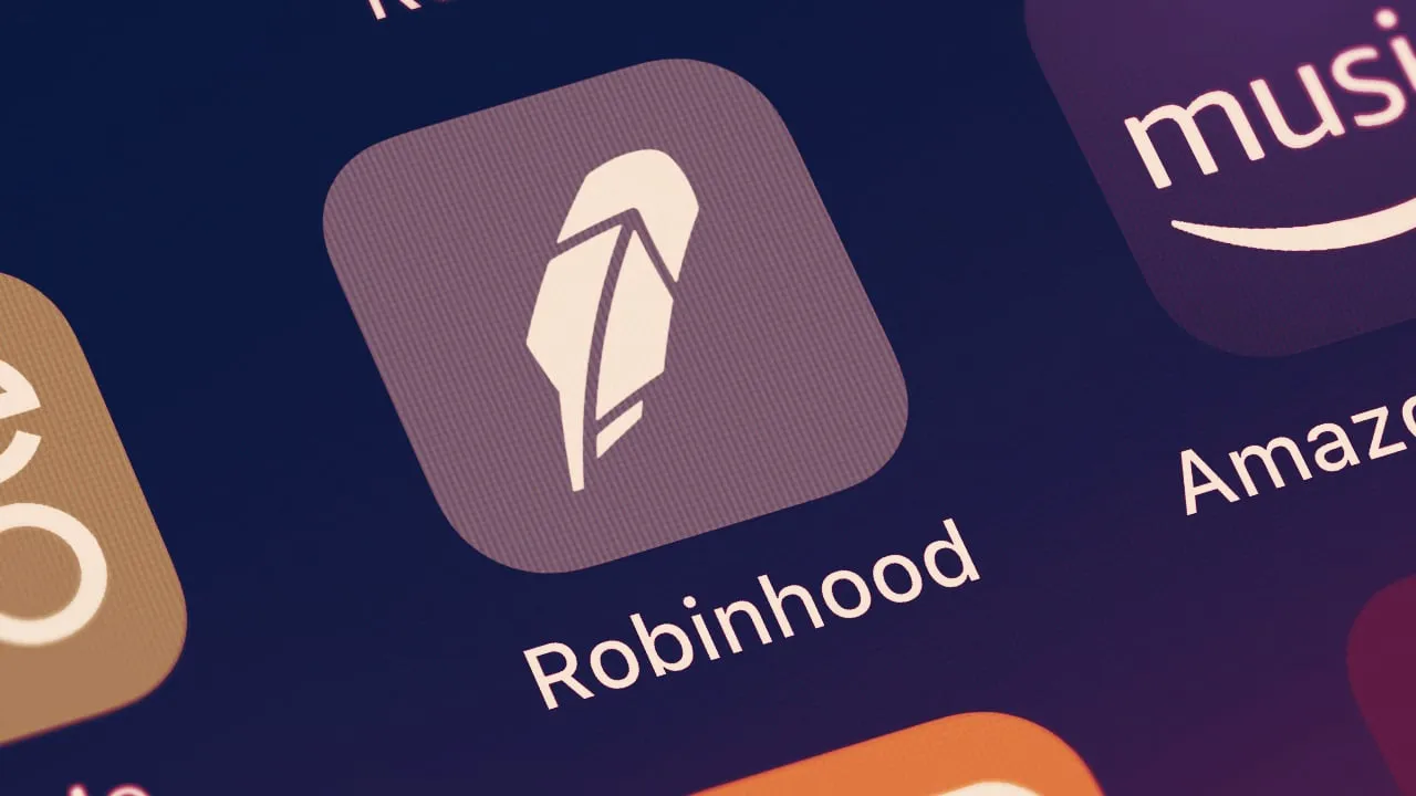 Robinhood offers crypto trading to its users. Image: Shutterstock