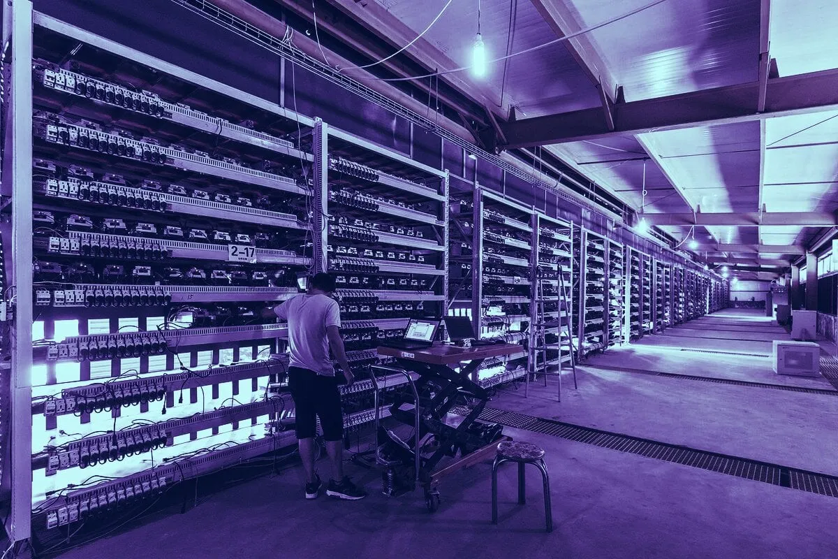 A mining farm owned by Bitmain in China. Image: Twitter