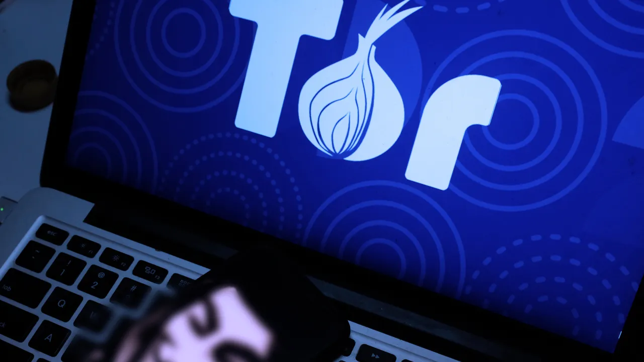 Tor privacy browser.