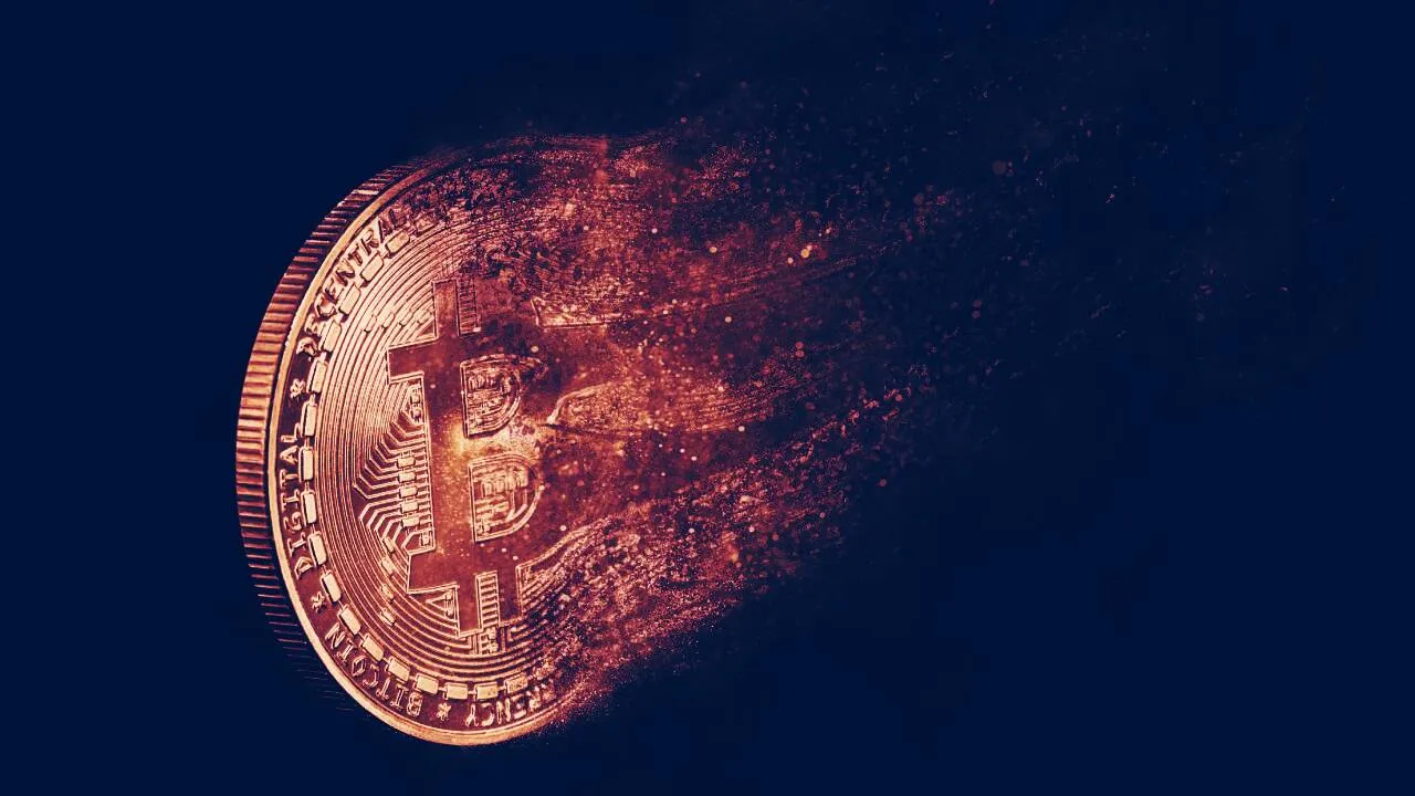 It's unlikely that Bitcoin's price could ever drop to zero—but possible (Image: Shutterstock)