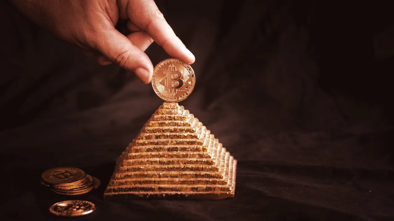 Esquema Ponzi de Bitcoin. Imagen: Shutterstock