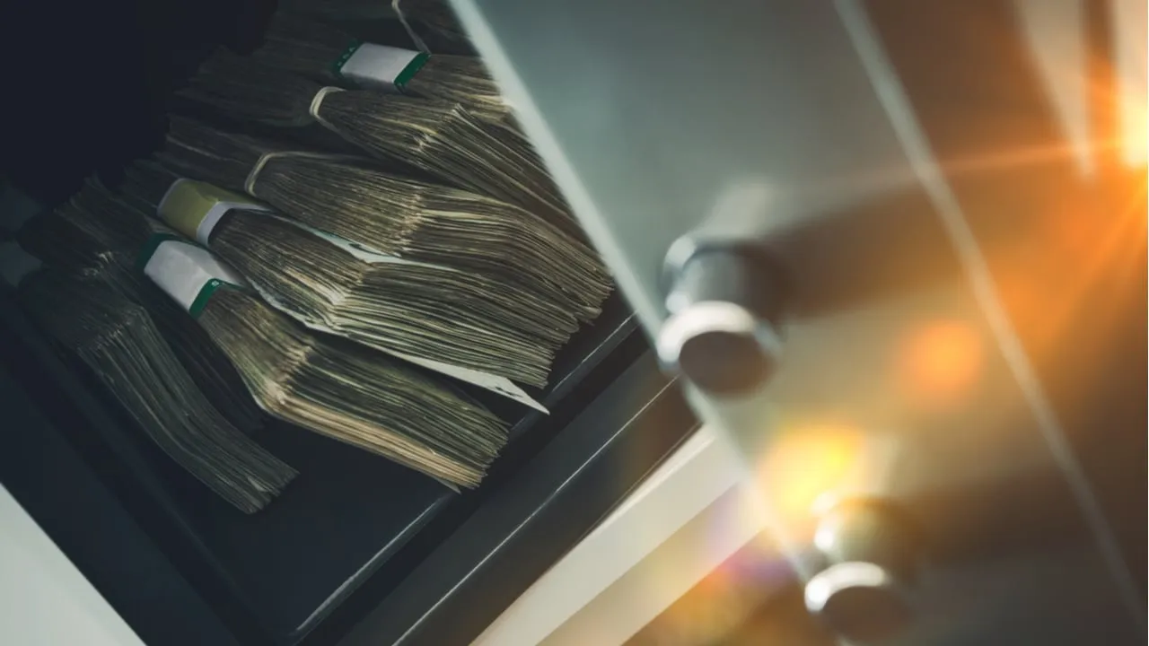 Cash in a bank vault. Image: Shutterstock