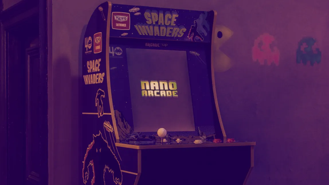 The retro space arcade game—with a modern twist. Image: James Coxen.