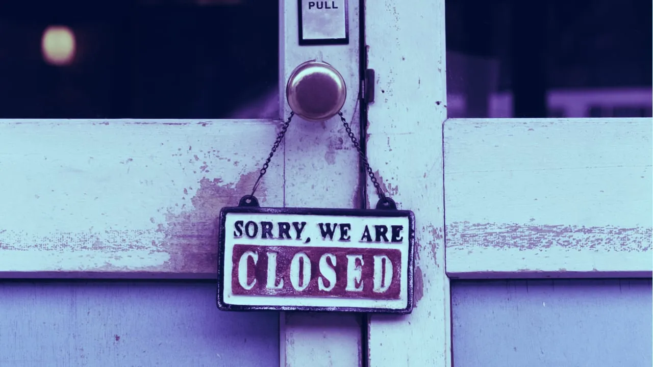 Closed sign. Image: Shutterstock