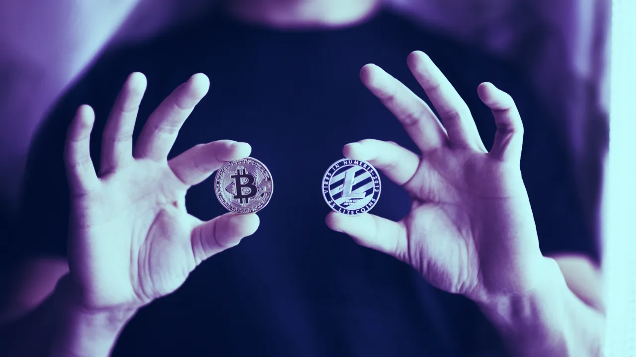Litecoin for Bitcoin. Image: Shutterstock