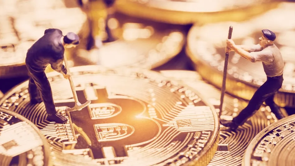 Bitcoin mining difficulty just experienced a 16% drop. Image: Shutterstock