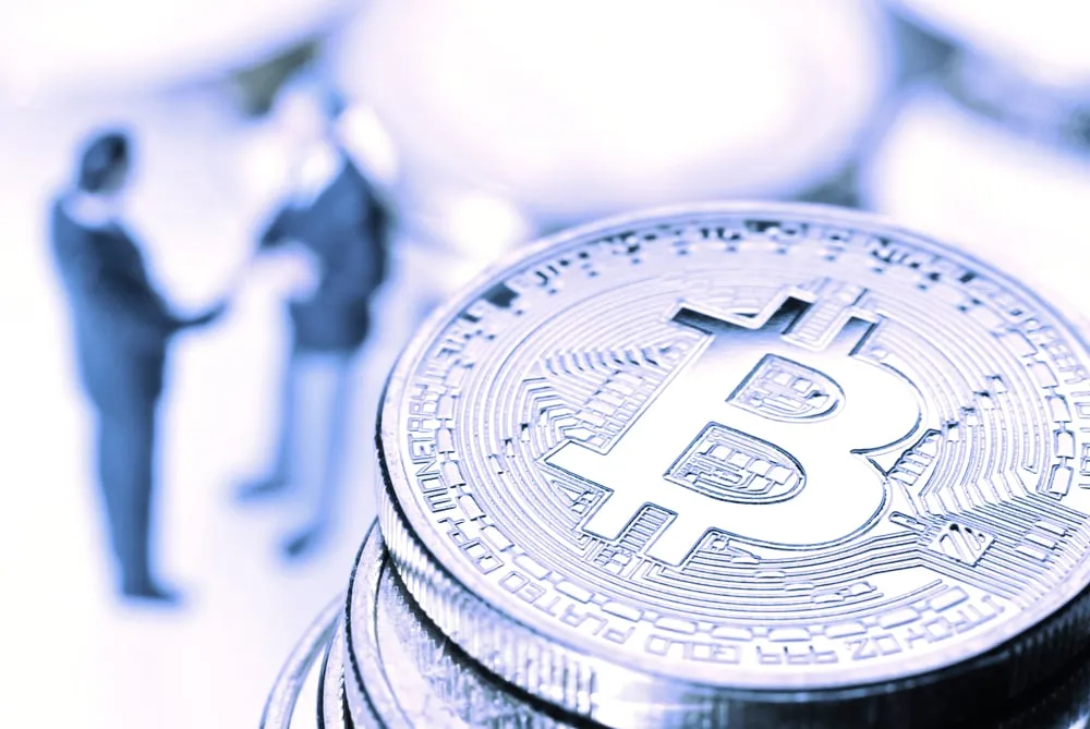 Bitwise survey says financial advisors are becoming more interested in cryptocurrency. Image: Shutterstock