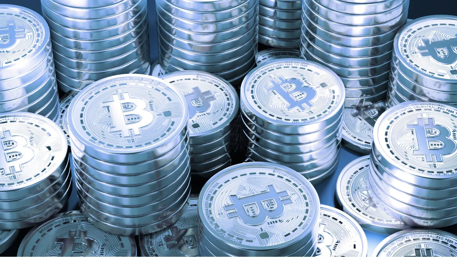 Los inversionistas institucionales están cada vez más interesados en comprar Bitcoin. Imagen: Shutterstock