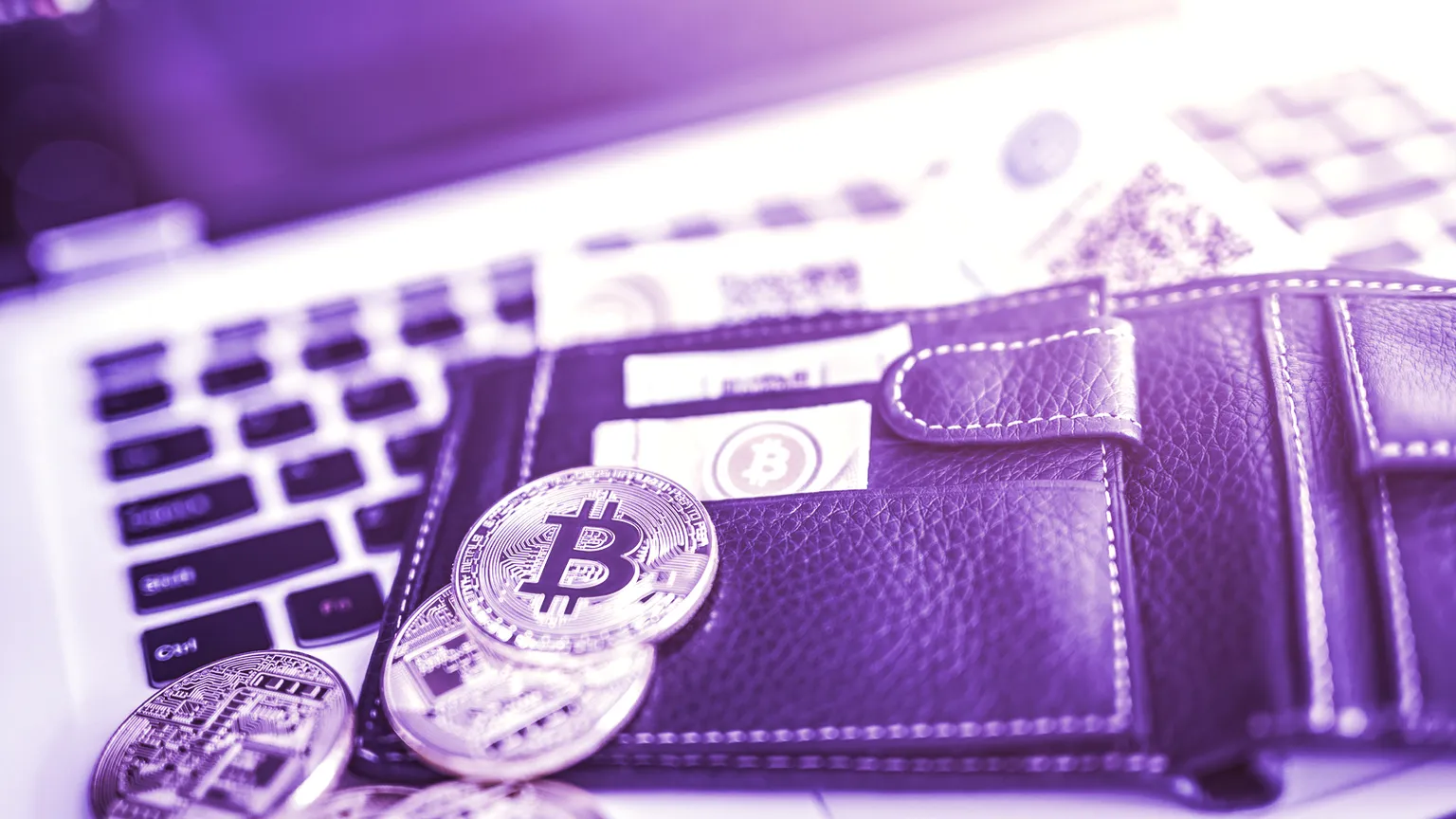 Exodus quiere vender acciones dentro de su cartera de Bitcoin. Imagen: Shutterstock