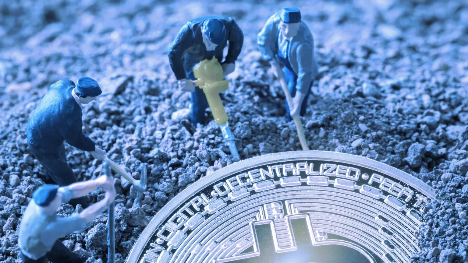La "minería" de Bitcoin se refiere a la actividad de generar nuevos BTC. Imagen: Shutterstock