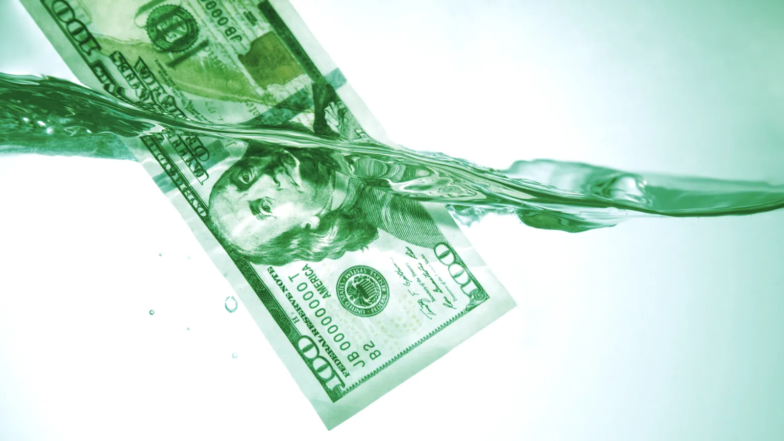 El lavado de dinero y las criptomonedas han sido un punto clave para los reguladores de todo el mundo. Imagen: Shutterstock