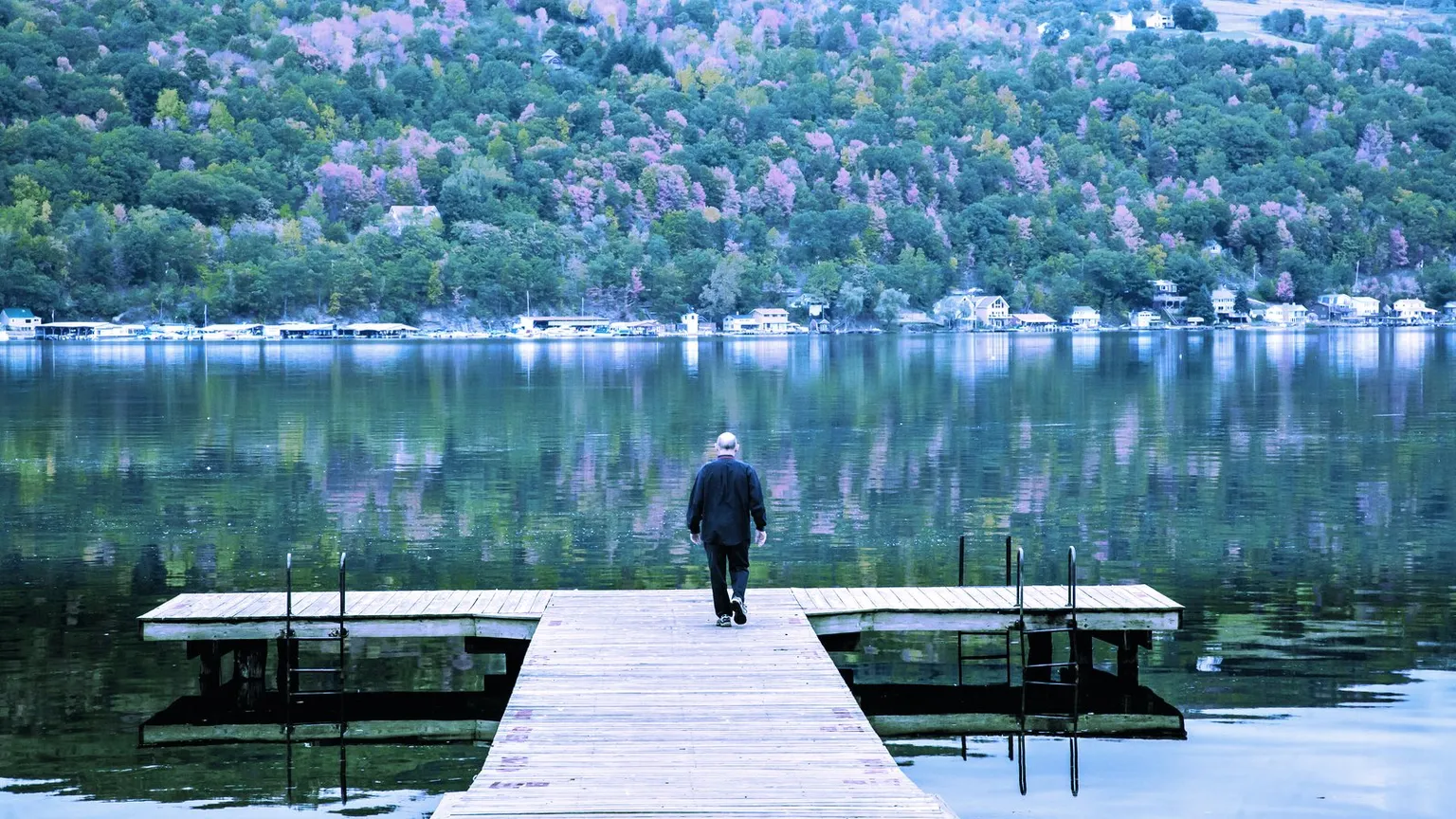 Los locales afirman que la ecología del lago Seneca, en Nueva York, está amenazada por la minería de Bitcoin, Imagen: Shutterstock