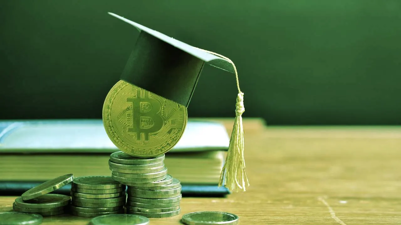 Educational courses in crypto are proving increasingly popular. Image: Shutterstock  