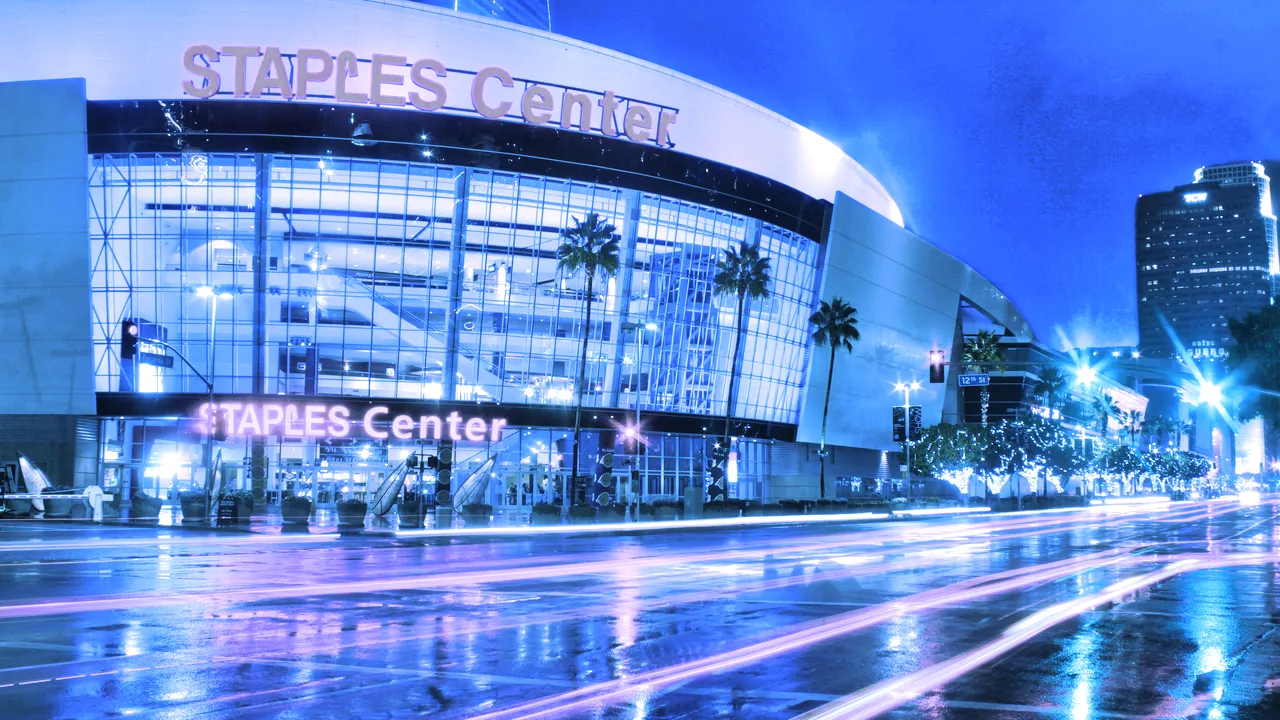 Staples Center is home to the Lakers and Clippers. Image: Shutterstock
