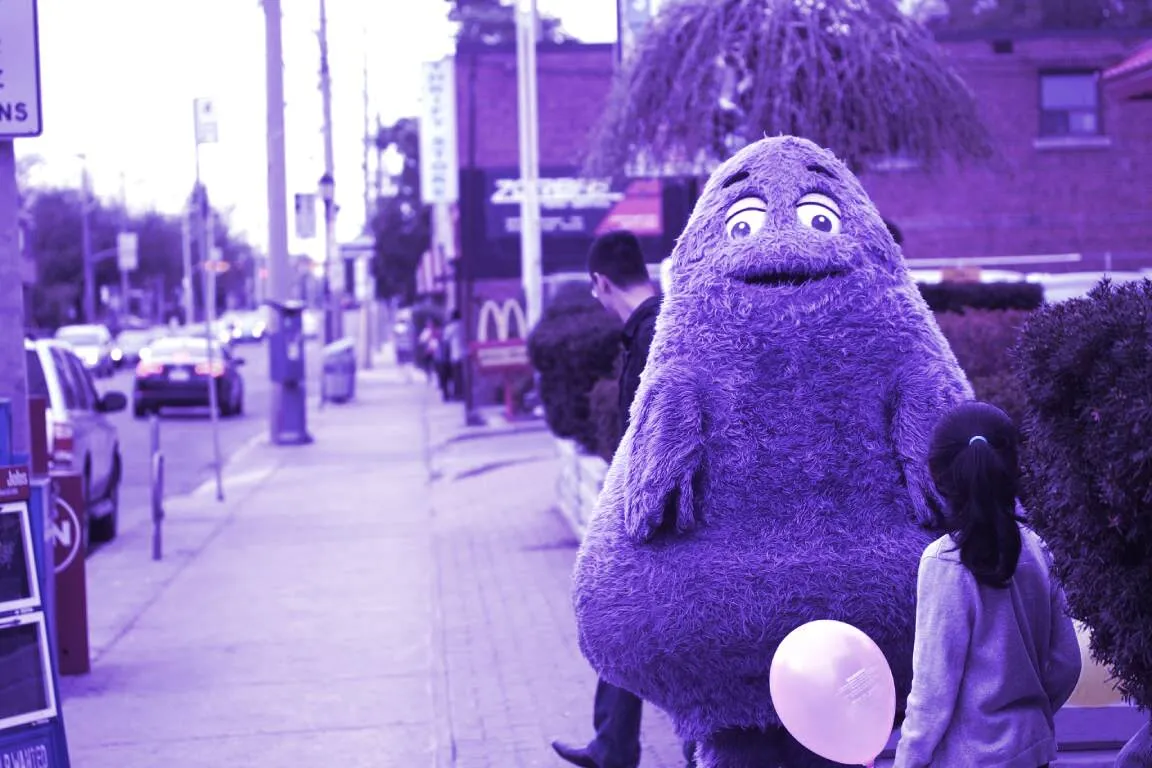 Grimace. (Photo from May 8, 2013, by Danielle Scott on Flickr, CC BY-SA 2.0)