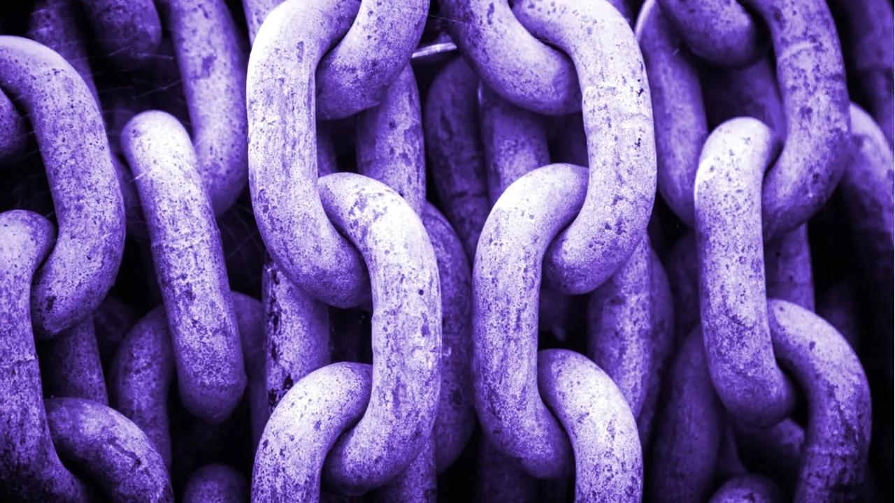 Chain chain chain. Image: Shutterstock