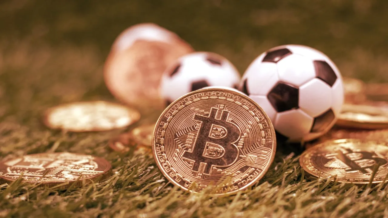 There have been many sports and crypto partnerships in 2021 and 2022. Image: Shutterstock.