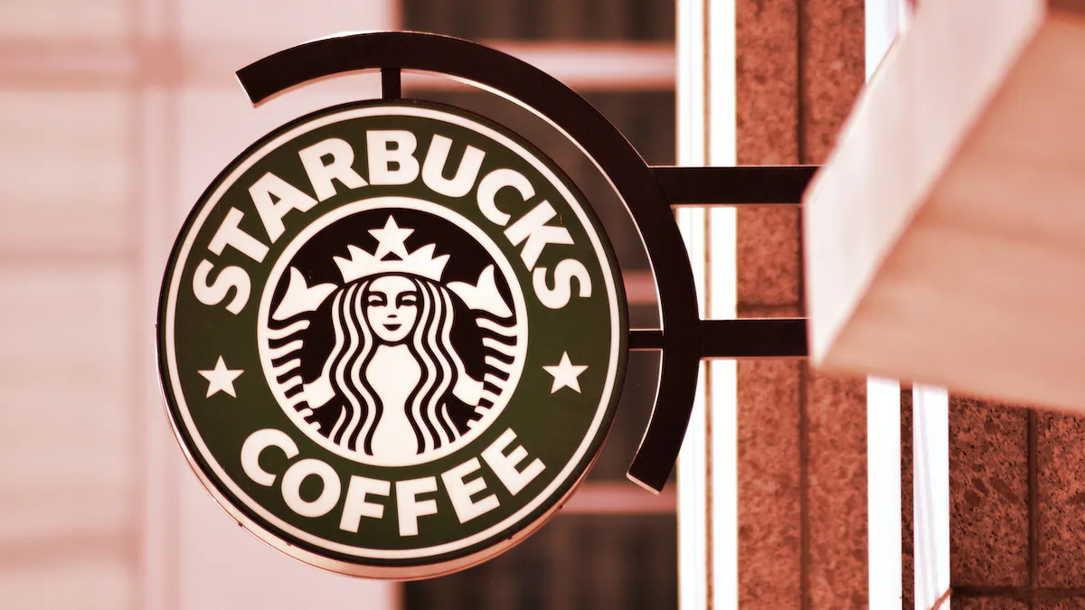 Starbucks está dando NFT a sus usuarios. Imagen: Shutterstock