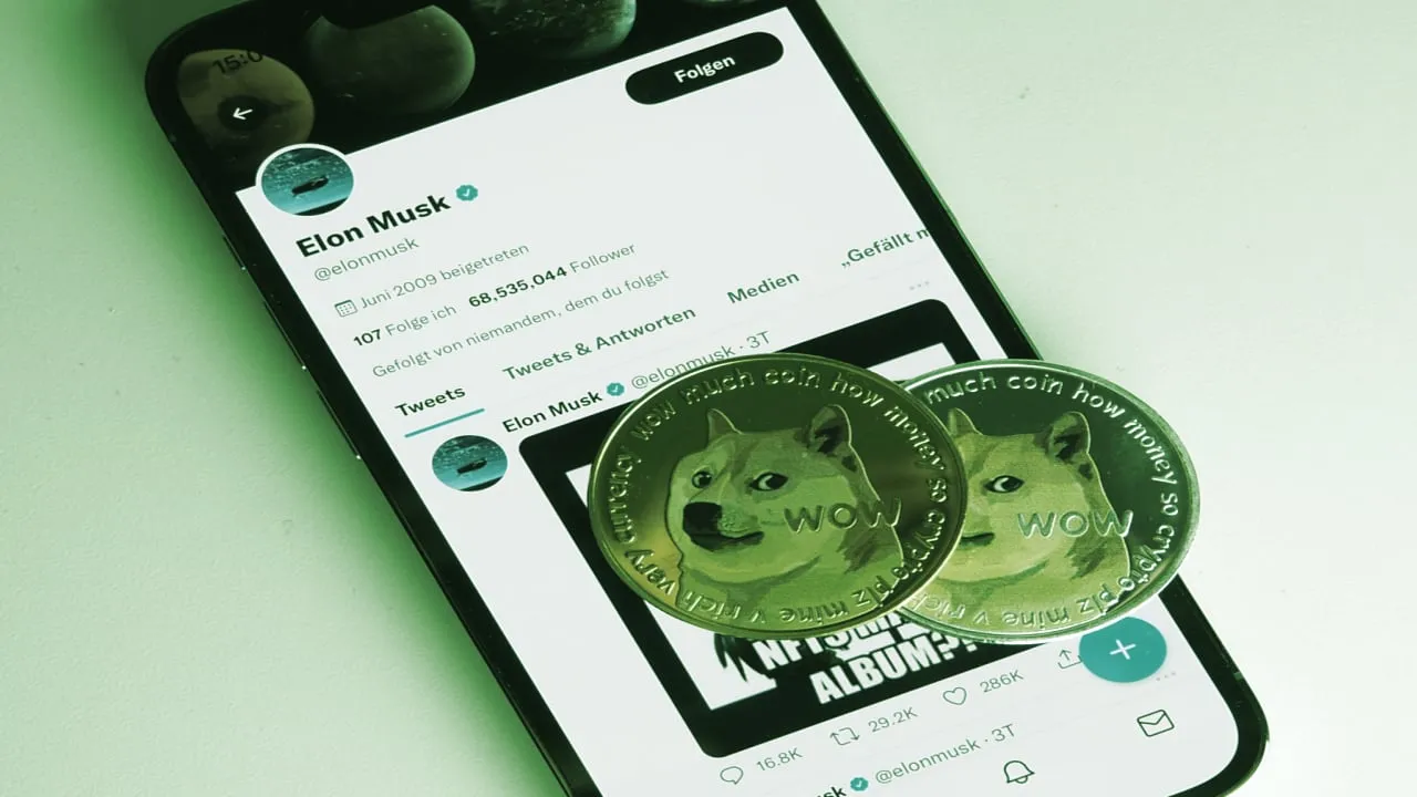 Musk has hinted at adding crypto payments to Twitter. Image: Shutterstock.