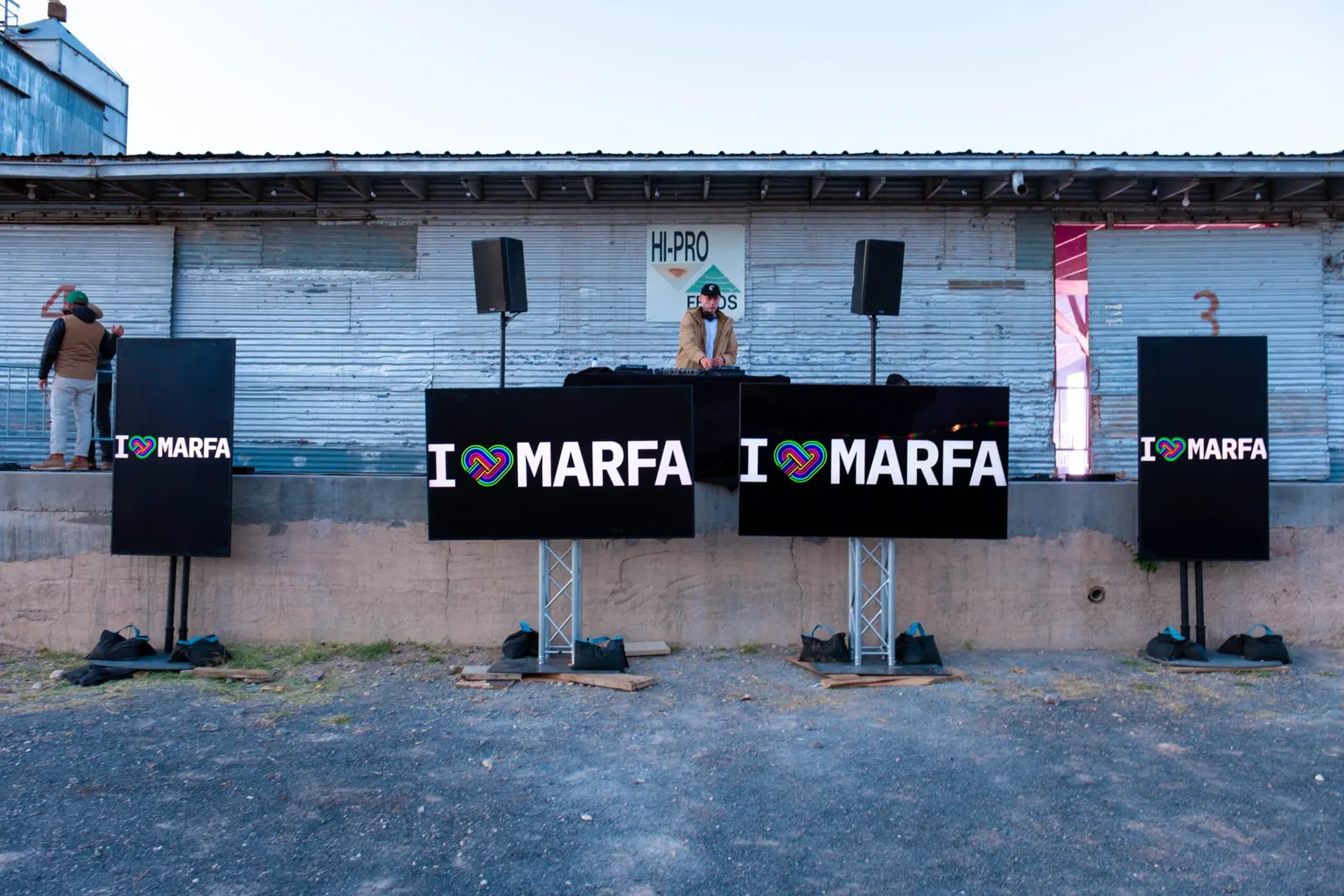 blocs d'art dj marfa texas