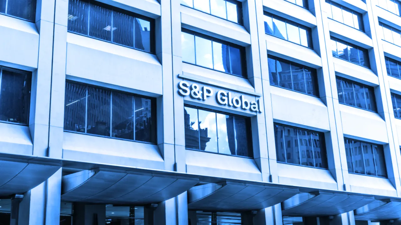 S&P Downgrades Coinbase Debt to ‘Speculative Grade’ Amid Fresh Layoffs