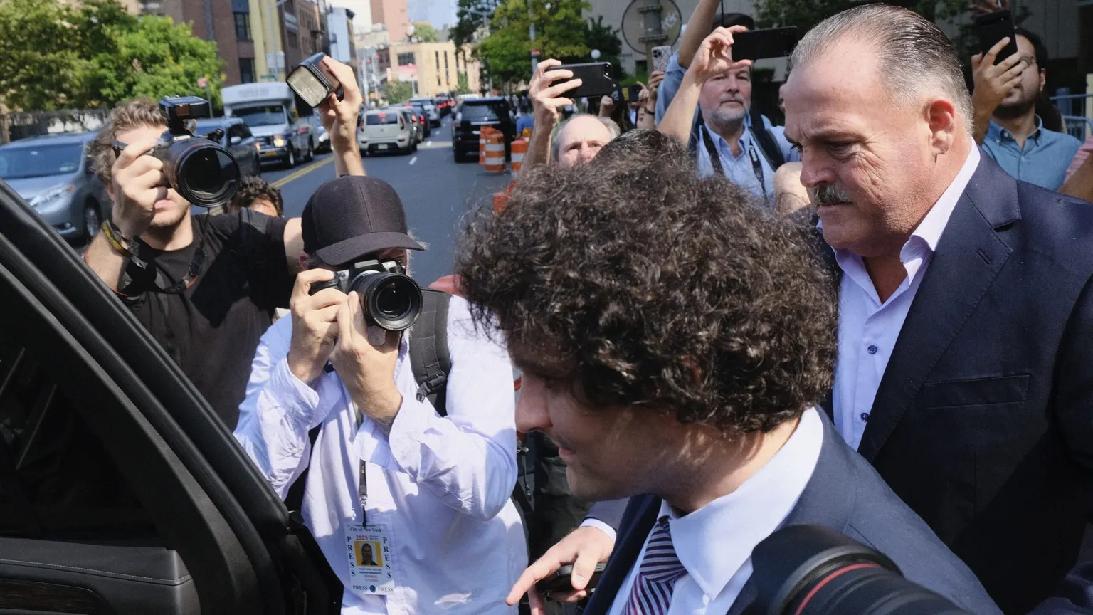 FTX founder Sam Bankman-Fried outside Manhattan federal court. Photo: Decrypt/André Beganski