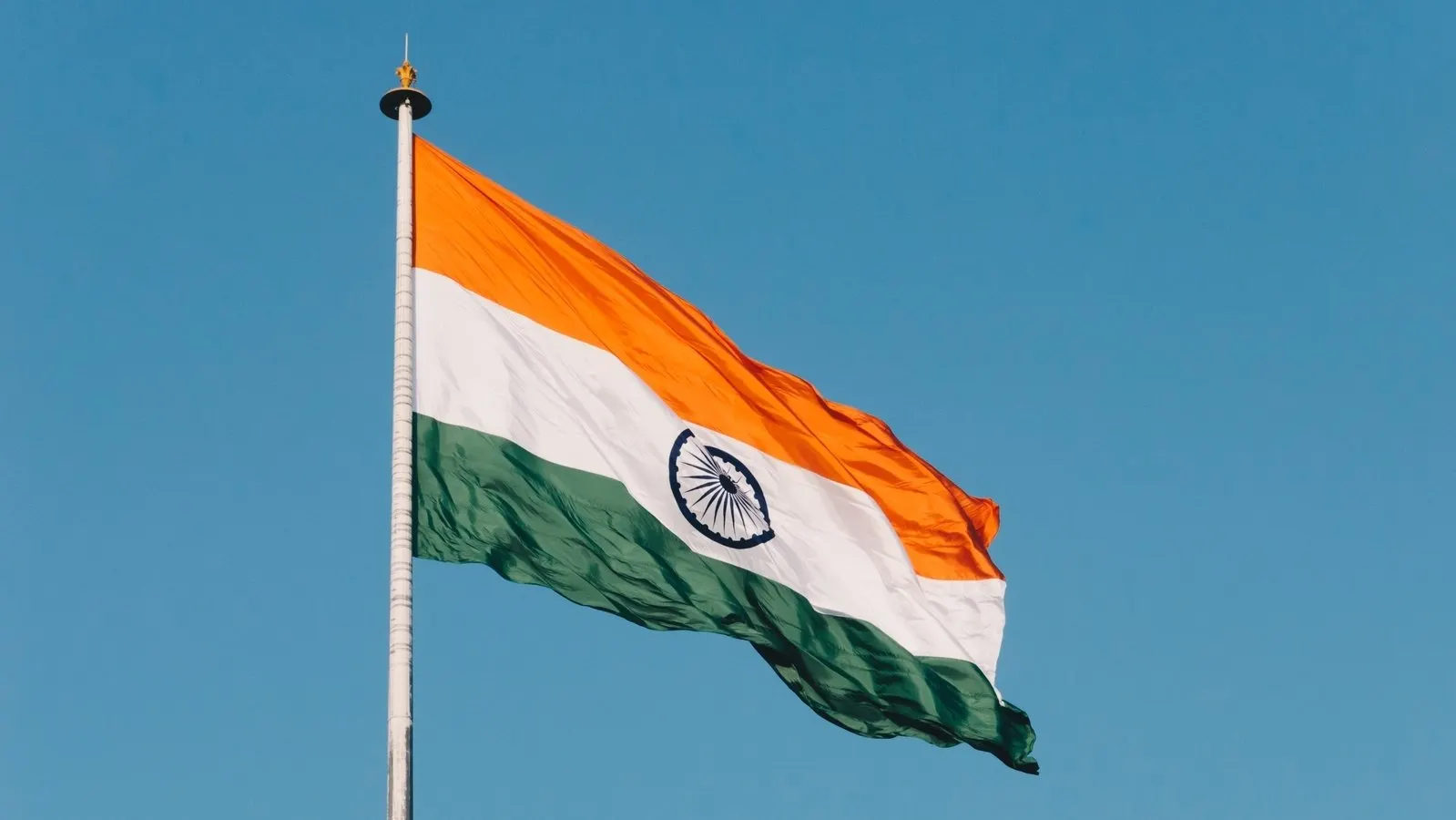 Bitcoin Edges Higher as Trump Hints at India Trade Deal