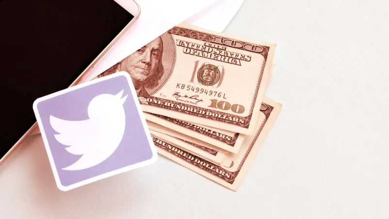 Tweets can now be sold for cryptocurrency. Image: Shutterstock.