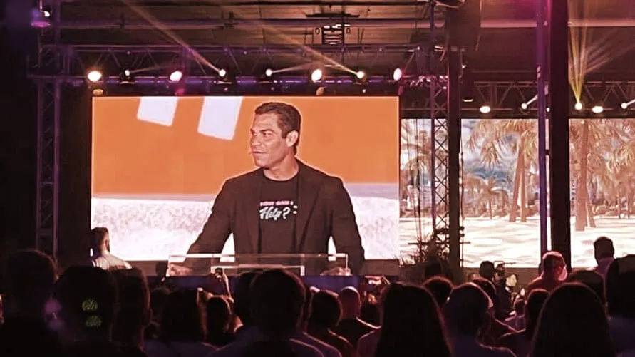 Miami Mayor Francis Suarez opens the Bitcoin 2021 conference in Miami on June 4, 2021. (Photo: Daniel Roberts)