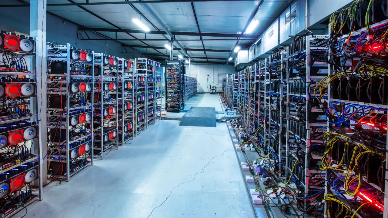 Bitcoin Mining Could Be a $20 Billion Market With US Hardware Push: Bernstein