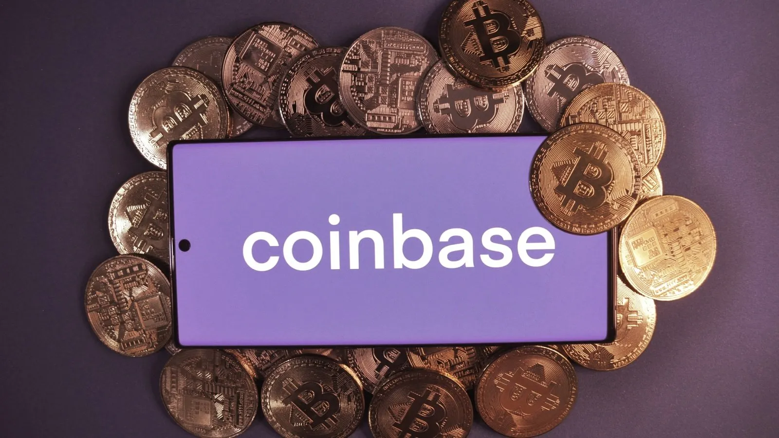 Is Coinbase Issuing 'Paper Bitcoin' to BlackRock and Other ETFs?