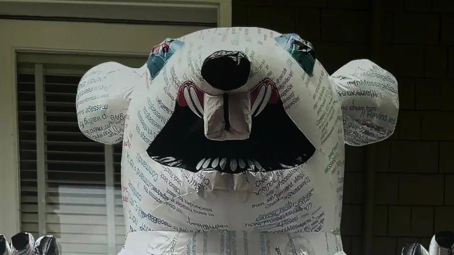 Nelson Saiers' inflatable rat features several Bitcoin references. Image: Nelson Saiers