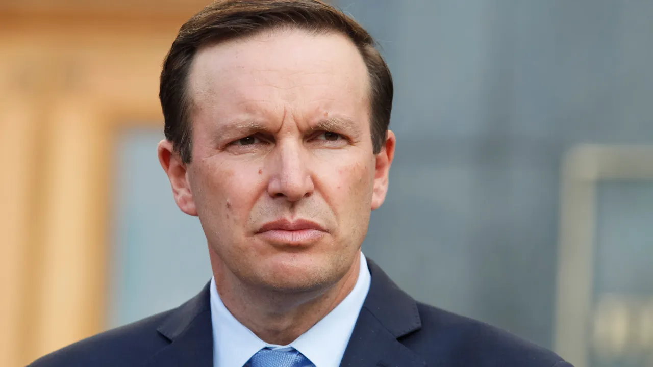 ‘Most Corrupt Act’: Sen. Chris Murphy Moves to Ban Donald Trump From Shilling Meme Coin