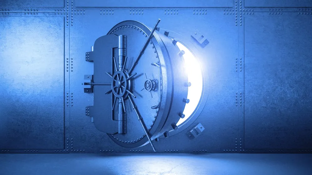 A large bank vault. Image: Shutterstock.