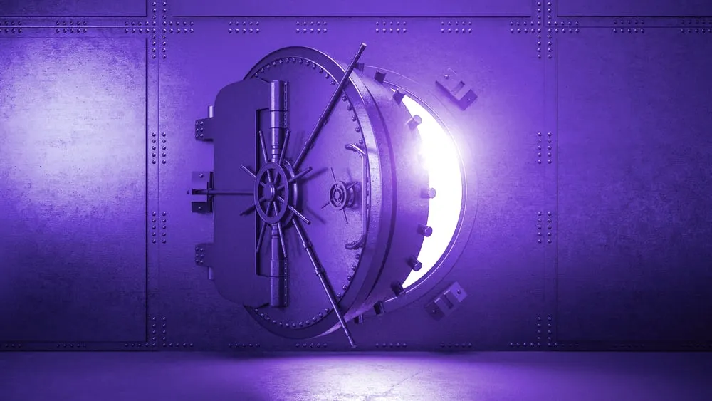 A large bank vault. Image: Shutterstock.