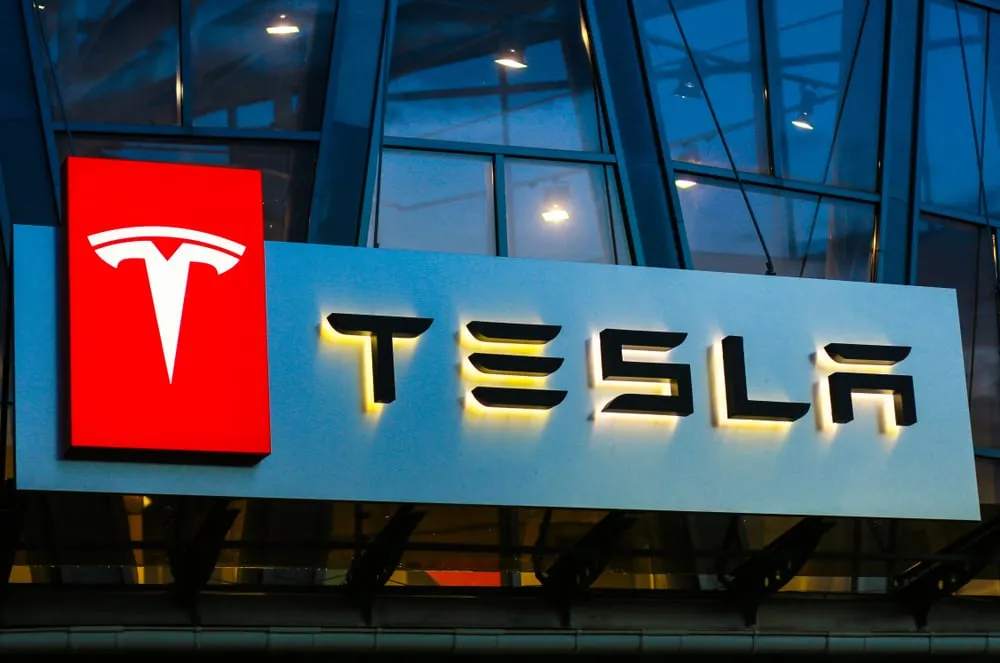 Tesla logo. Image: Shutterstock